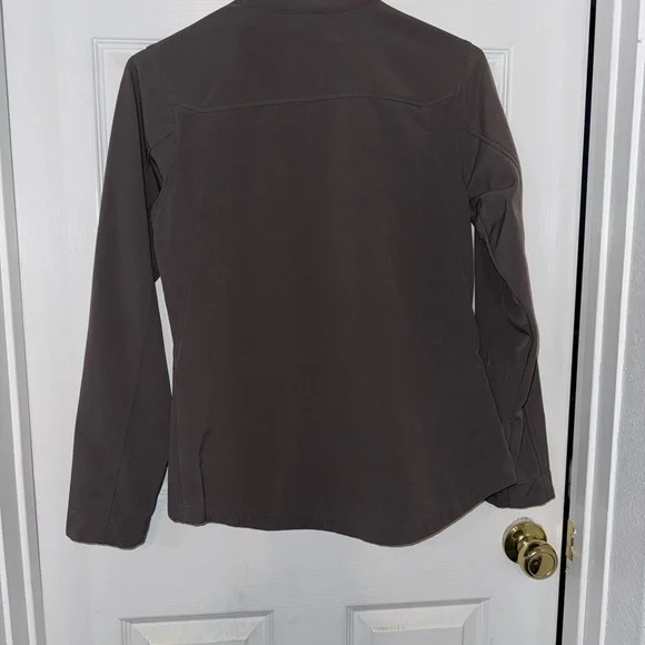 Ariat Grey Softshell Jacket with Blue Logo - Picture 3 of 3